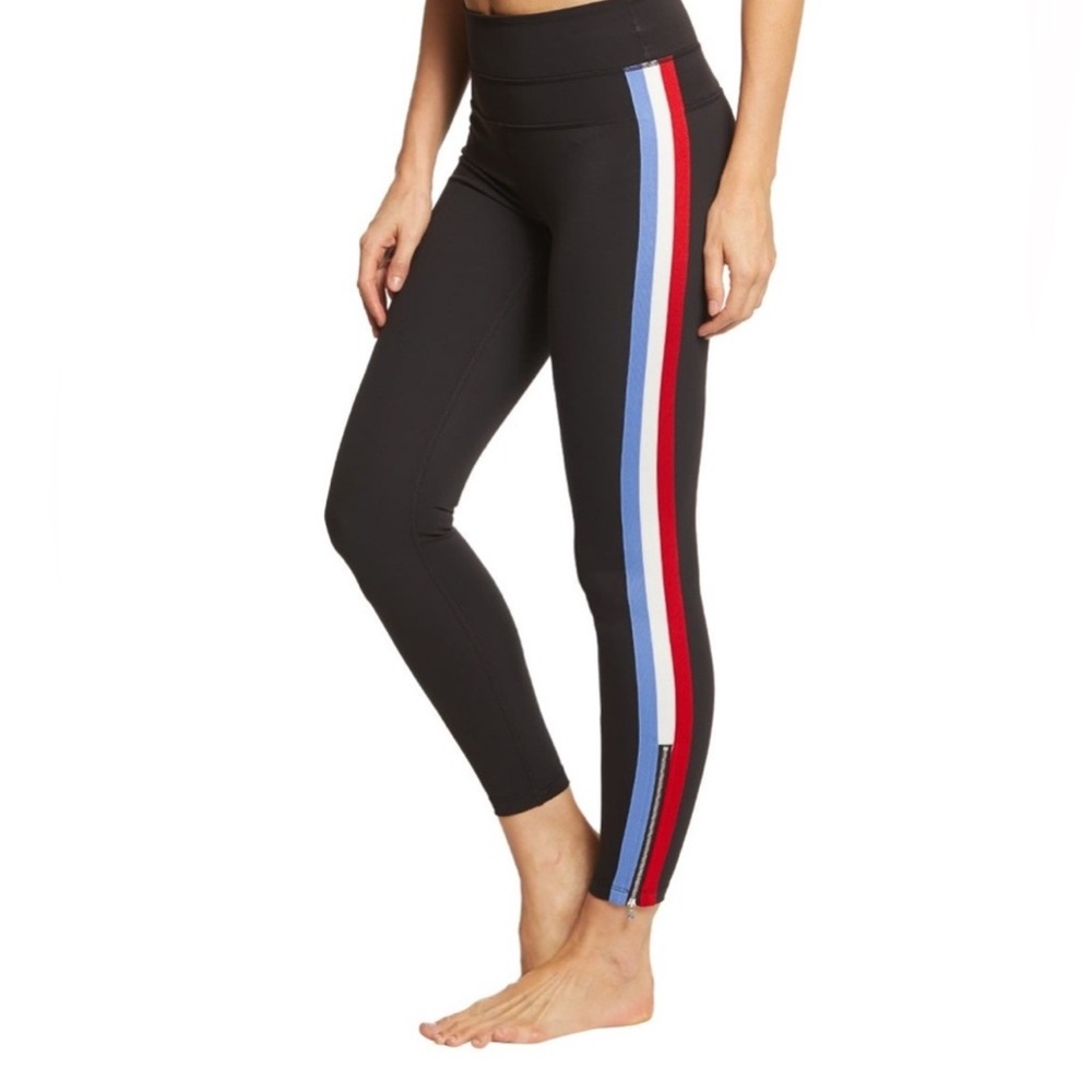 SALE‼️Spiritual Gangster Black Leggings with Stripes Size M